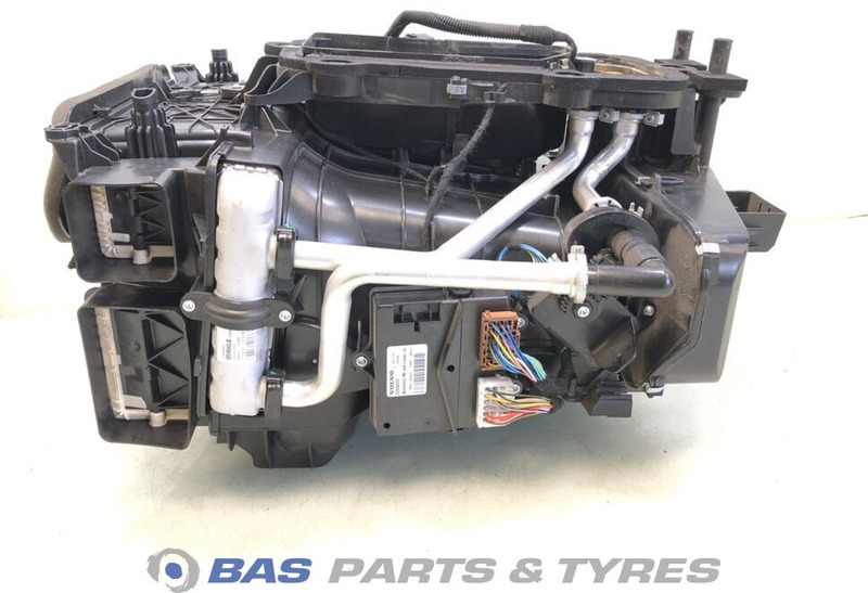 Volvo Airco systeem Volvo 84476105 - Verwarming/ Ventilatie voor Vrachtwagen: afbeelding 4 Volvo Airco systeem Volvo 84476105 - Verwarming/ Ventilatie voor Vrachtwagen: afbeelding 4