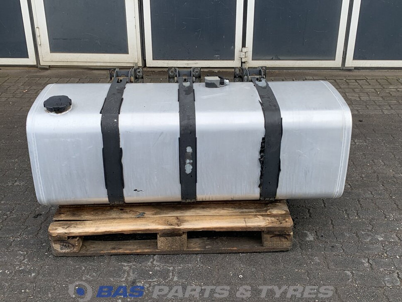 Volvo Brandstoftank Volvo 475 Liter G2010 - Brandstoftank voor Vrachtwagen: afbeelding 1 Volvo Brandstoftank Volvo 475 Liter G2010 - Brandstoftank voor Vrachtwagen: afbeelding 1