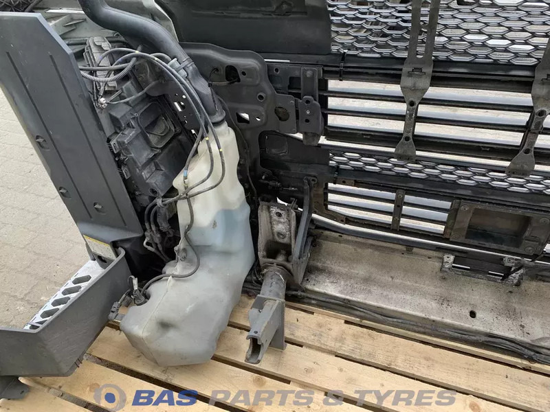 Volvo FH4 Bumper Volvo 21221138 - Bumper voor Vrachtwagen: afbeelding 4 Volvo FH4 Bumper Volvo 21221138 - Bumper voor Vrachtwagen: afbeelding 4