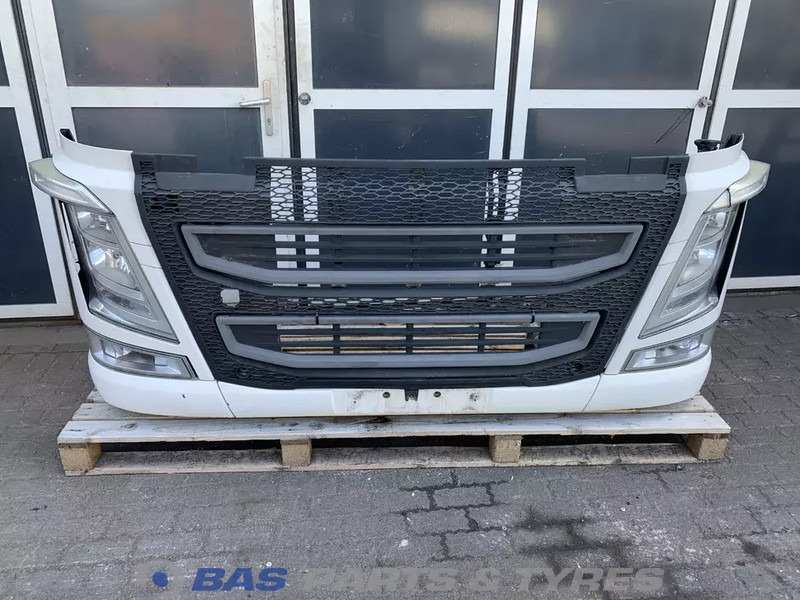 Volvo FH4 Bumper Volvo 78670305 - Bumper voor Vrachtwagen: afbeelding 1 Volvo FH4 Bumper Volvo 78670305 - Bumper voor Vrachtwagen: afbeelding 1