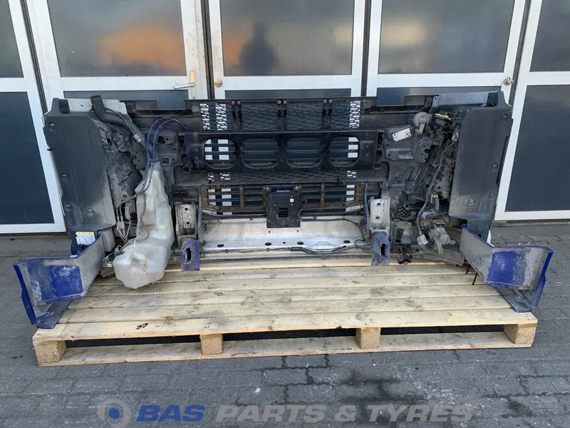 Volvo FH4 Bumper Volvo 82139942 - Bumper voor Vrachtwagen: afbeelding 4 Volvo FH4 Bumper Volvo 82139942 - Bumper voor Vrachtwagen: afbeelding 4