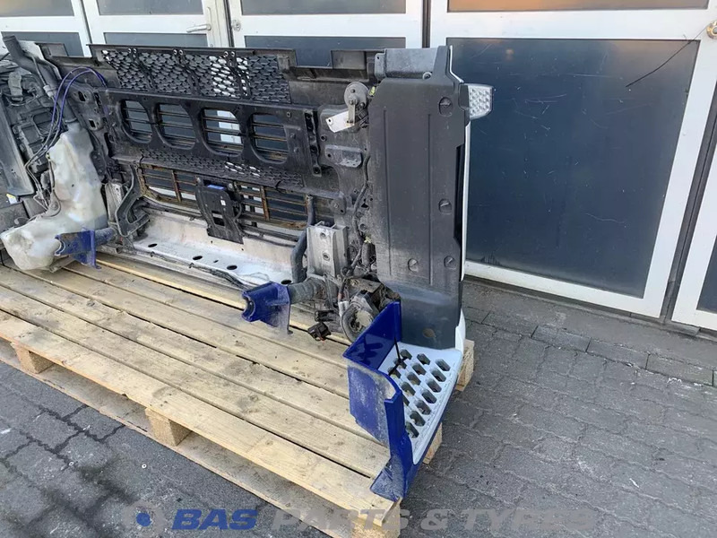 Volvo FH4 Bumper Volvo 82139942 - Bumper voor Vrachtwagen: afbeelding 5 Volvo FH4 Bumper Volvo 82139942 - Bumper voor Vrachtwagen: afbeelding 5
