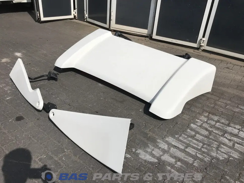 Volvo FH4 Dakspoiler Volvo Sleeper Cab L2H1 82358332 - Aerokit/ Spoiler voor Vrachtwagen: afbeelding 2 Volvo FH4 Dakspoiler Volvo Sleeper Cab L2H1 82358332 - Aerokit/ Spoiler voor Vrachtwagen: afbeelding 2