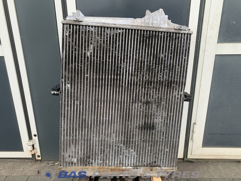Volvo FH4 Koelerpakket Volvo D13K 540 21208268 - Radiateur voor Vrachtwagen: afbeelding 1 Volvo FH4 Koelerpakket Volvo D13K 540 21208268 - Radiateur voor Vrachtwagen: afbeelding 1