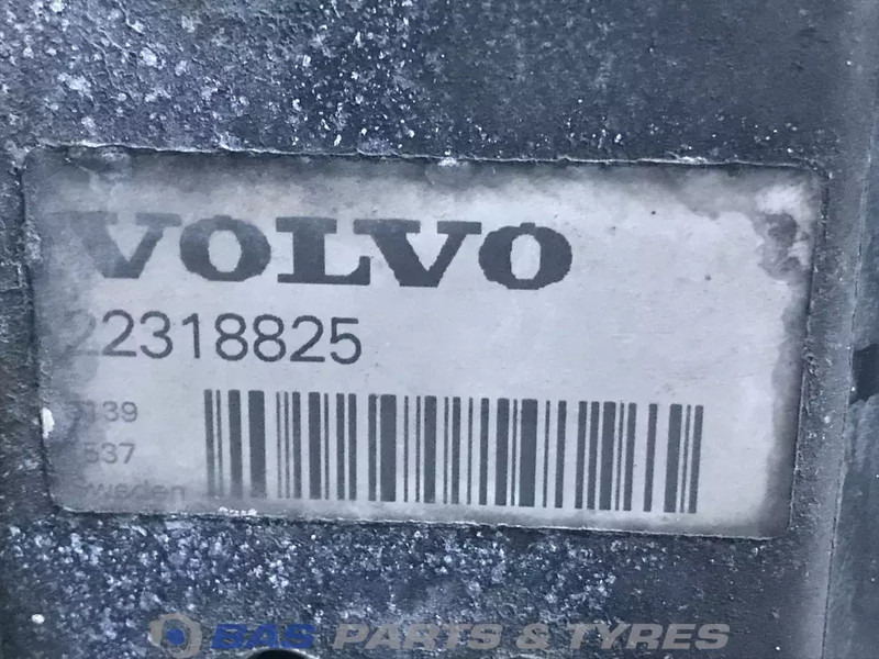 Volvo FH4 - Radiateur voor Vrachtwagen: afbeelding 3 Volvo FH4 - Radiateur voor Vrachtwagen: afbeelding 3