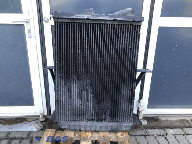 Volvo FM2 Koelerpakket Volvo D11C 450 85000016 - Radiateur voor Vrachtwagen: afbeelding 2 Volvo FM2 Koelerpakket Volvo D11C 450 85000016 - Radiateur voor Vrachtwagen: afbeelding 2