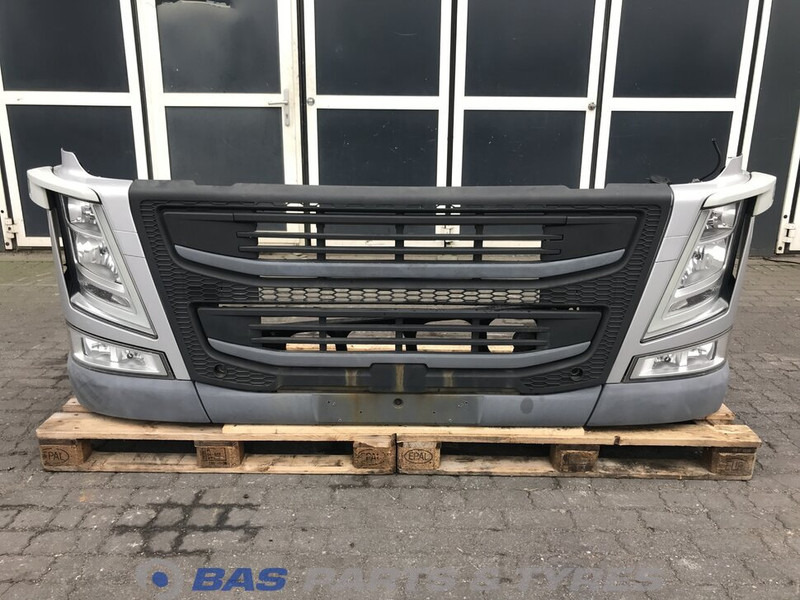 Volvo FM4 Bumper Volvo 21221129 - Bumper voor Vrachtwagen: afbeelding 1 Volvo FM4 Bumper Volvo 21221129 - Bumper voor Vrachtwagen: afbeelding 1