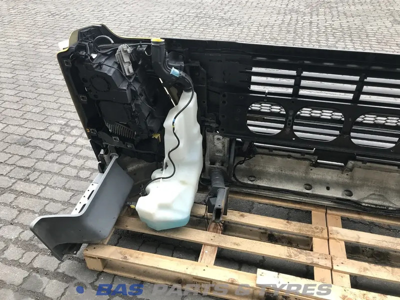 Volvo FM4 Bumper Volvo 21963534 - Bumper voor Vrachtwagen: afbeelding 4 Volvo FM4 Bumper Volvo 21963534 - Bumper voor Vrachtwagen: afbeelding 4