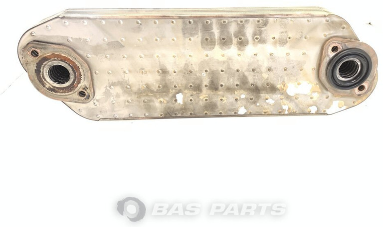 Volvo Oliekoeler Volvo 21432776 - Oliekoeler voor Vrachtwagen: afbeelding 3 Volvo Oliekoeler Volvo 21432776 - Oliekoeler voor Vrachtwagen: afbeelding 3