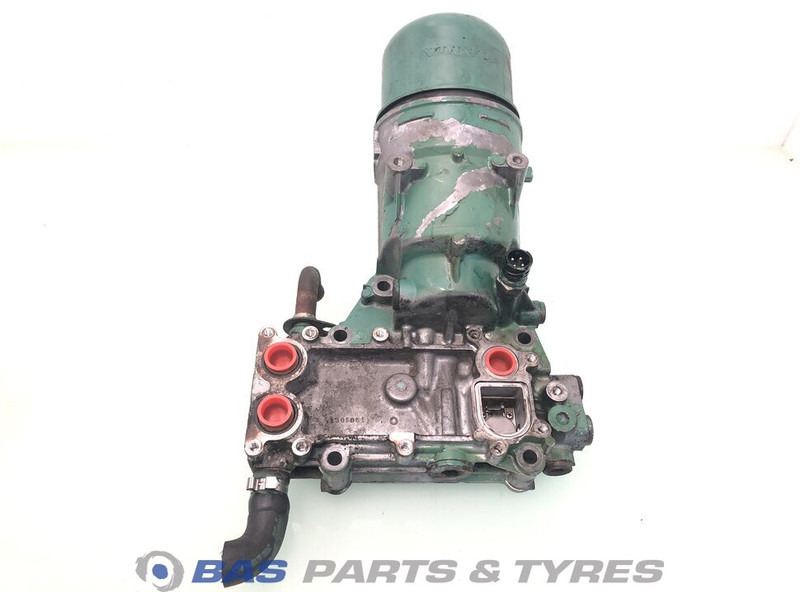 Volvo Oliekoeler Volvo 21797964 - Oliekoeler voor Vrachtwagen: afbeelding 1 Volvo Oliekoeler Volvo 21797964 - Oliekoeler voor Vrachtwagen: afbeelding 1