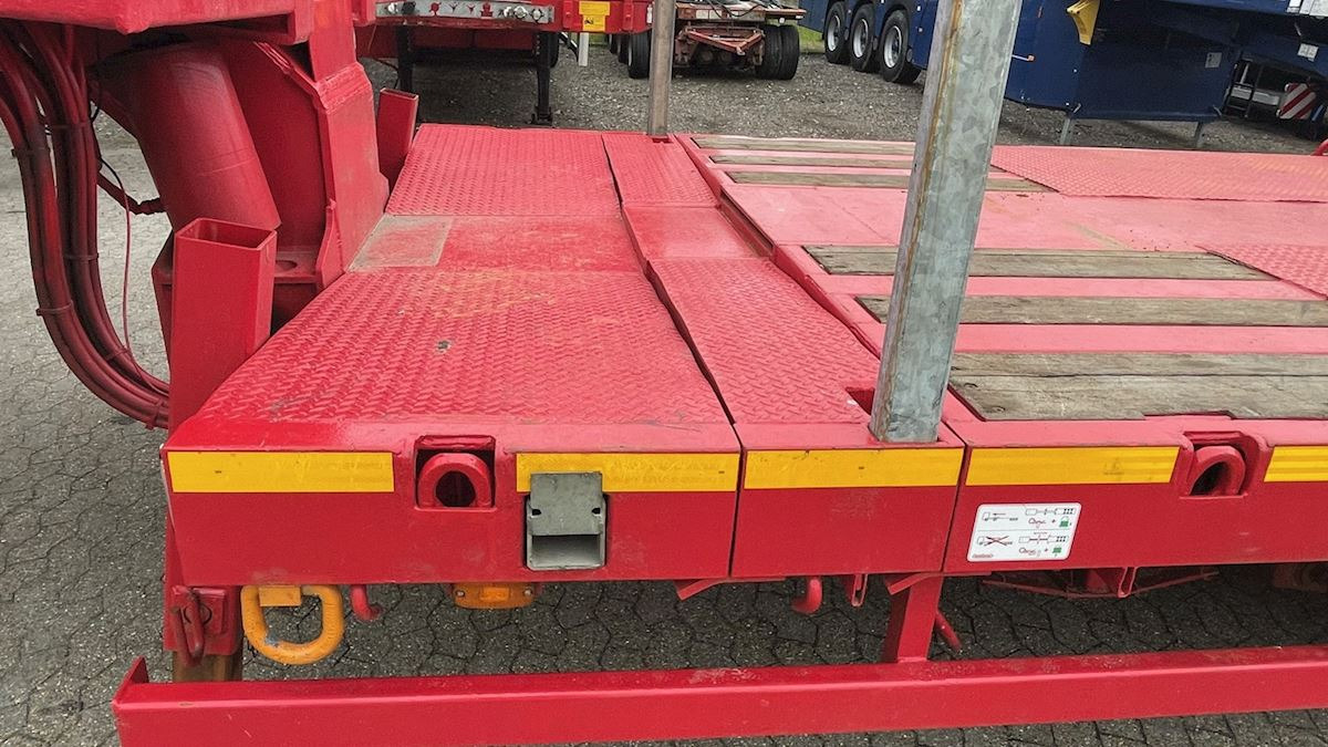 Nooteboom MCO-109-07V 2 x extention - Dieplader oplegger: afbeelding 4 Nooteboom MCO-109-07V 2 x extention - Dieplader oplegger: afbeelding 4