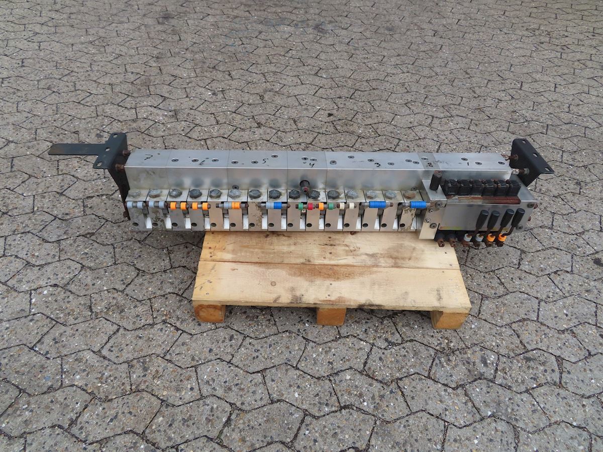 Goldhofer Bejeningsblok t. uni-svanehals - Onderdelen voor Aanhangwagen: afbeelding 1 Goldhofer Bejeningsblok t. uni-svanehals - Onderdelen voor Aanhangwagen: afbeelding 1