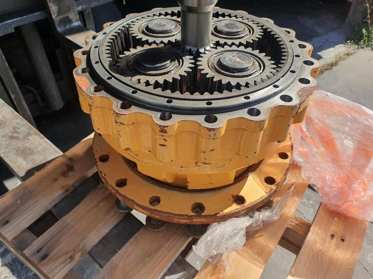 CARDILLA DELANTERA LIEBHERR L554-556  - Transmissie voor Bouwmachine: afbeelding 2 CARDILLA DELANTERA LIEBHERR L554-556  - Transmissie voor Bouwmachine: afbeelding 2