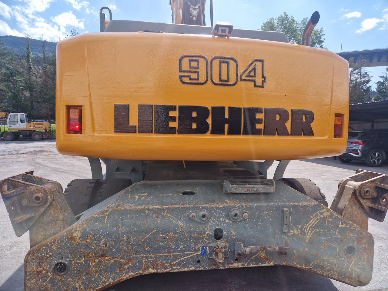 LIEBHERR A904C (2010) - Overslagkraan: afbeelding 2 LIEBHERR A904C (2010) - Overslagkraan: afbeelding 2
