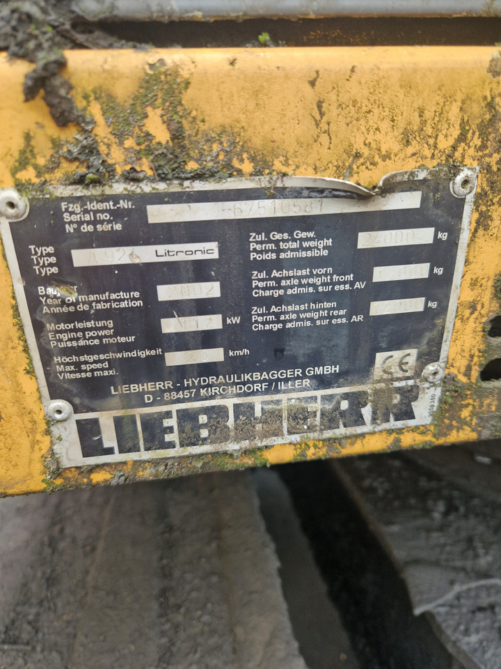 LIEBHERR A924C 675-10581 (2002) - Overslagkraan: afbeelding 2 LIEBHERR A924C 675-10581 (2002) - Overslagkraan: afbeelding 2