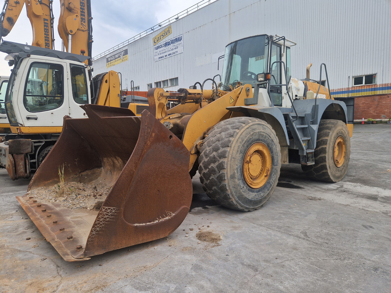 LIEBHERR L564 N/S: 4620899 (2001) - Wiellader: afbeelding 2 LIEBHERR L564 N/S: 4620899 (2001) - Wiellader: afbeelding 2