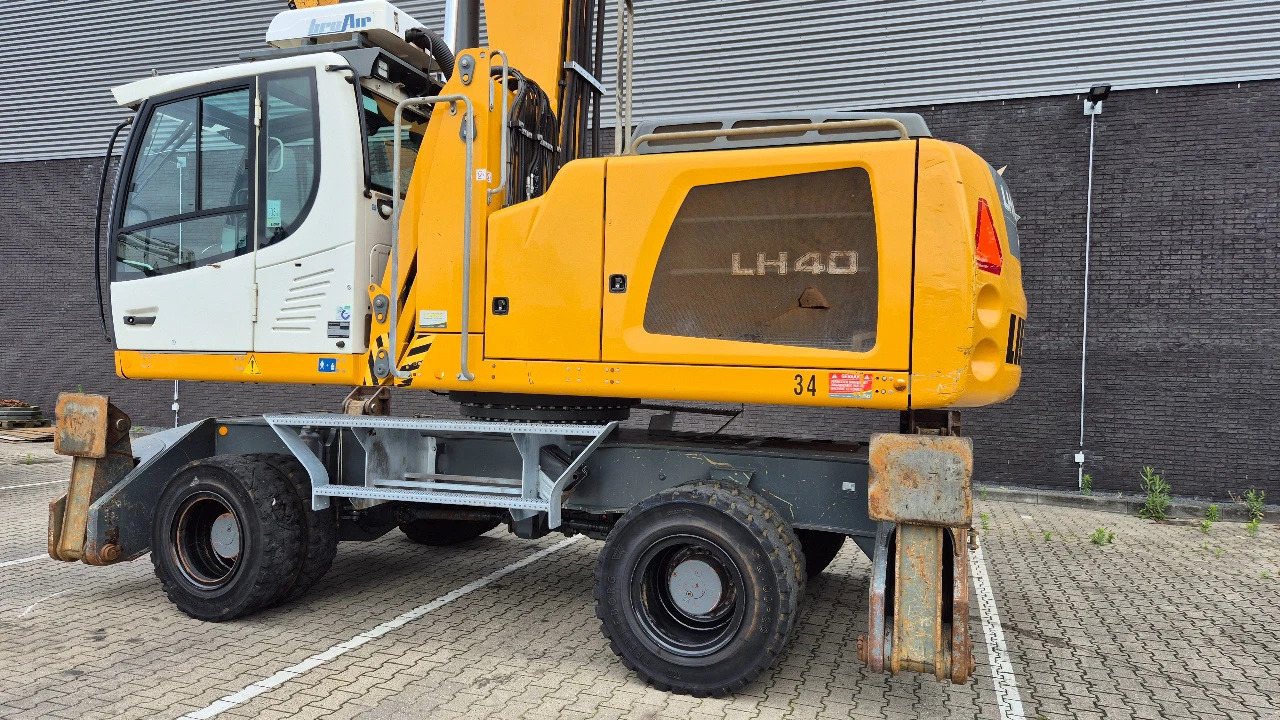 LIEBHERR LH40M - Overslagkraan: afbeelding 3 LIEBHERR LH40M - Overslagkraan: afbeelding 3