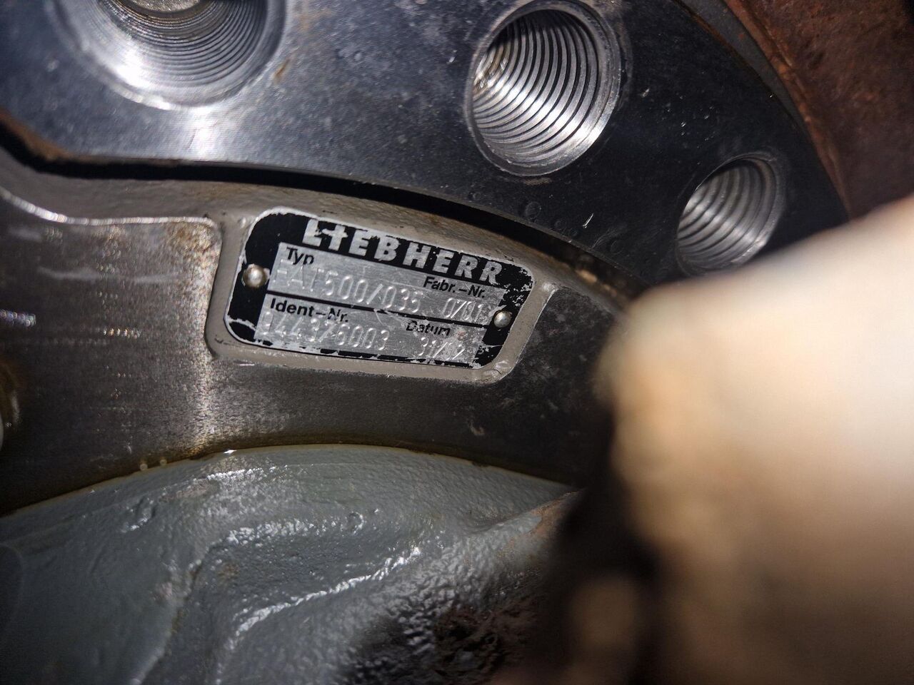 MANDO FINAL LIEBHERR R964B FAT 500/035 - Eindaandrijving voor Bouwmachine: afbeelding 2 MANDO FINAL LIEBHERR R964B FAT 500/035 - Eindaandrijving voor Bouwmachine: afbeelding 2