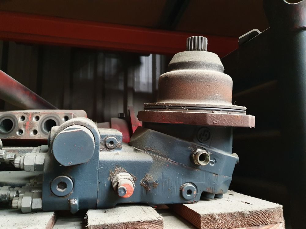 MOTOR DE TRASLACION PARA O&K RH16 - Hydromotor voor Graafmachine: afbeelding 2 MOTOR DE TRASLACION PARA O&K RH16 - Hydromotor voor Graafmachine: afbeelding 2