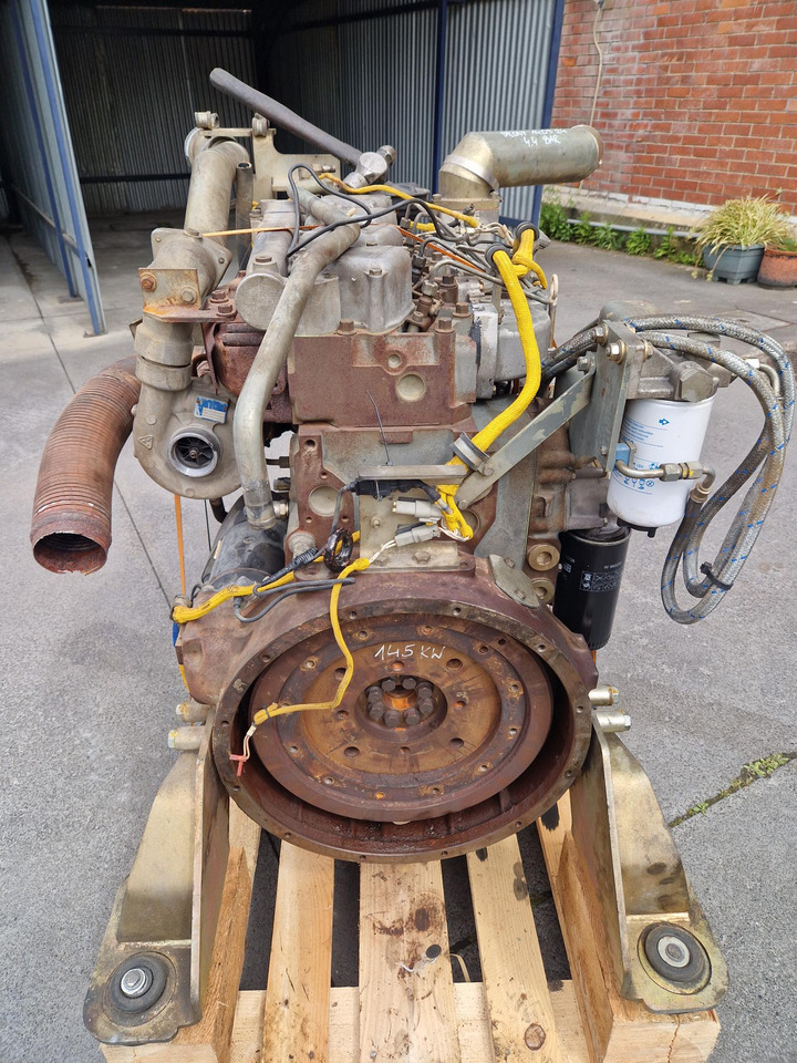 MOTOR LIEBHERR D924TIE 145 KW - Motor voor Bouwmachine: afbeelding 4 MOTOR LIEBHERR D924TIE 145 KW - Motor voor Bouwmachine: afbeelding 4