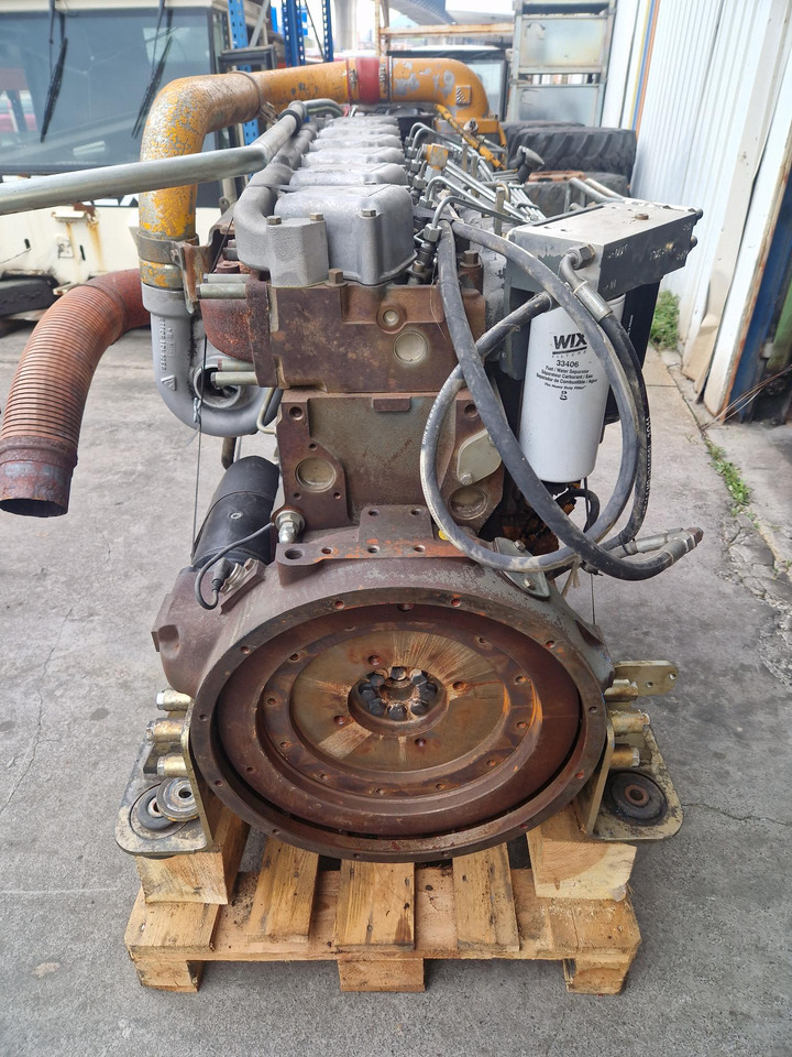 MOTOR LIEBHERR D926 TI-E A2 - Motor voor Bouwmachine: afbeelding 2 MOTOR LIEBHERR D926 TI-E A2 - Motor voor Bouwmachine: afbeelding 2