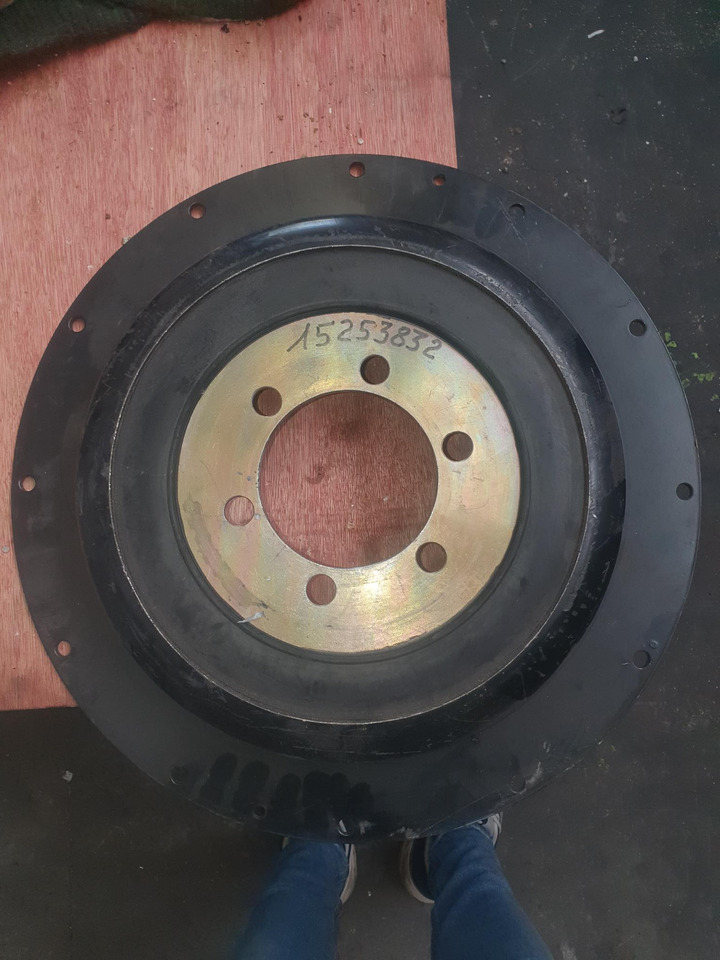 DAMPER COUPLING 15253832 TEREX TR35 - Onderdelen voor Zelfrijdende kiepwagen: afbeelding 2 DAMPER COUPLING 15253832 TEREX TR35 - Onderdelen voor Zelfrijdende kiepwagen: afbeelding 2