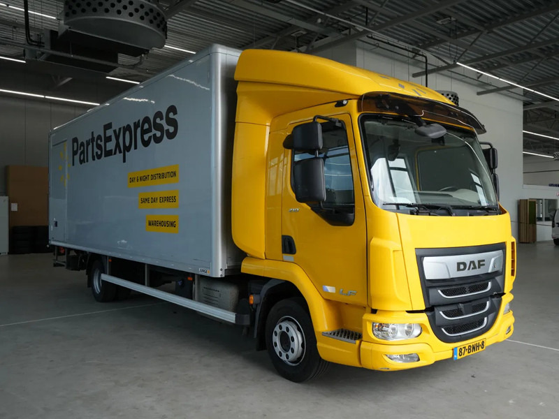 DAF LF 210 FA, 12t, Gesloten Bak, Laadklep 1,5t, Zijdeur, New Apk - Bakwagen: afbeelding 3 DAF LF 210 FA, 12t, Gesloten Bak, Laadklep 1,5t, Zijdeur, New Apk - Bakwagen: afbeelding 3