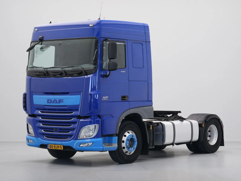 DAF XF 440 FT Space Cab, PTO - Trekker: afbeelding 1 DAF XF 440 FT Space Cab, PTO - Trekker: afbeelding 1