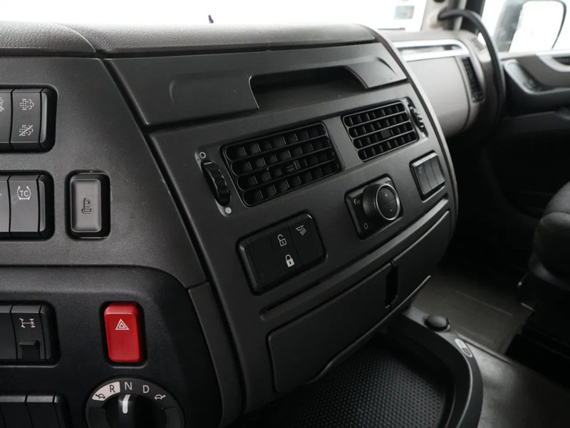 Trekker DAF XF 480 FT Super Space Cab, PTO Prep: afbeelding 20