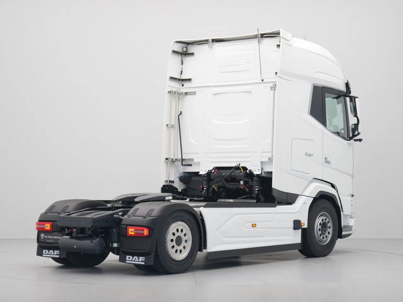 DAF XG+ 530 FT EXCLUSIVE AUDIO - INTARDER FULL AIR SUSPENSION - Trekker: afbeelding 5 DAF XG+ 530 FT EXCLUSIVE AUDIO - INTARDER FULL AIR SUSPENSION - Trekker: afbeelding 5