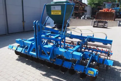 Agregat uprawowo-siewny Rabe Werk 2011 3m brona talerzowa z siewnikiem do poplonów - Zaaicombinatie: afbeelding 3 Agregat uprawowo-siewny Rabe Werk 2011 3m brona talerzowa z siewnikiem do poplonów - Zaaicombinatie: afbeelding 3