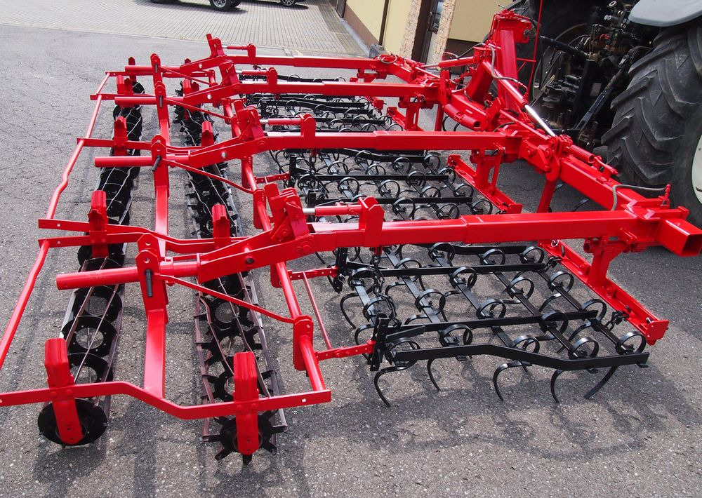 Agregat uprawowy RAU bierny 5,6m Agregat uprawowy bierny 5,6m - Cultivator: afbeelding 4 Agregat uprawowy RAU bierny 5,6m Agregat uprawowy bierny 5,6m - Cultivator: afbeelding 4