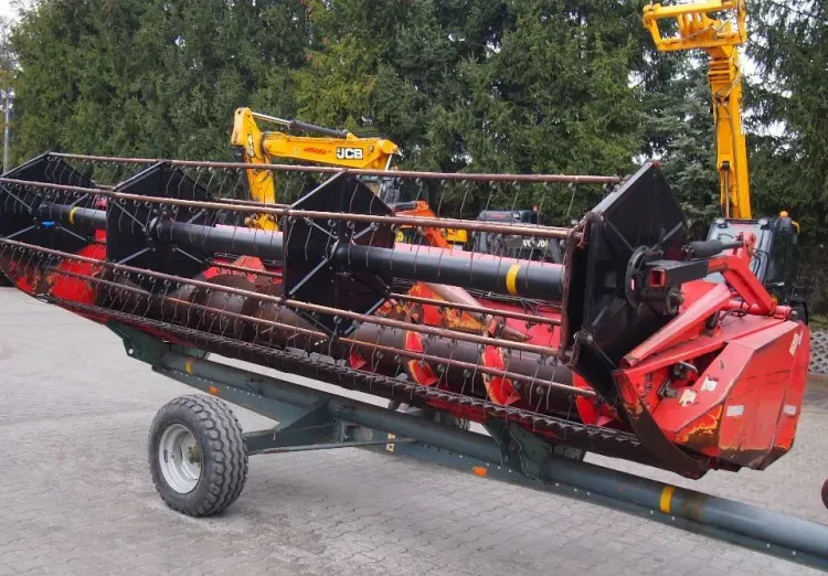 Heder Massey Ferguson Szerokość 5m pasuje do 32, 34, 36, 38, 42, 7254, 7272, 7278 - Graanmaaibord: afbeelding 2 Heder Massey Ferguson Szerokość 5m pasuje do 32, 34, 36, 38, 42, 7254, 7272, 7278 - Graanmaaibord: afbeelding 2