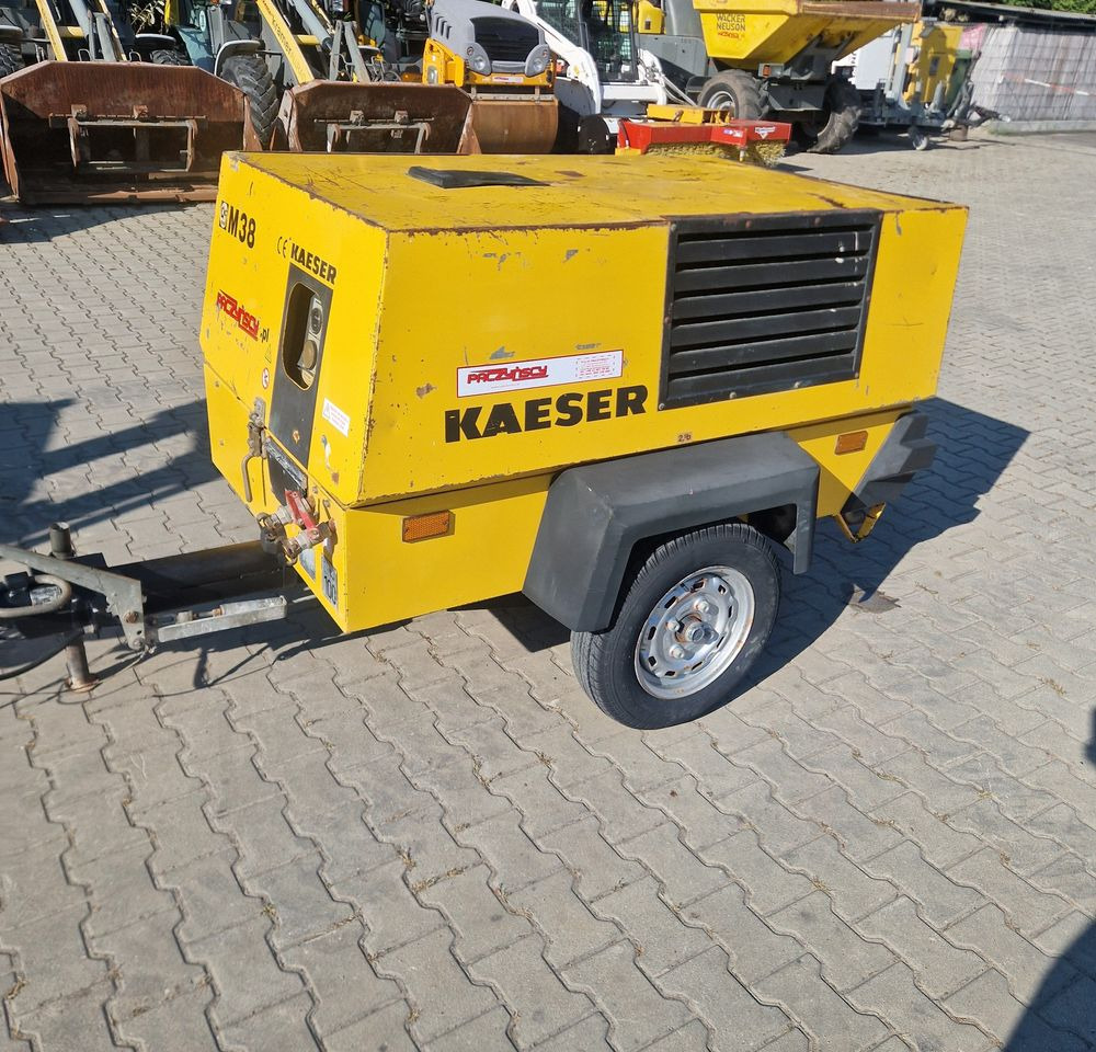 Kompresor Kaeser Kaeser M38 1999 Kompresor sprężarka śrubowa - Luchtcompressor: afbeelding 1 Kompresor Kaeser Kaeser M38 1999 Kompresor sprężarka śrubowa - Luchtcompressor: afbeelding 1
