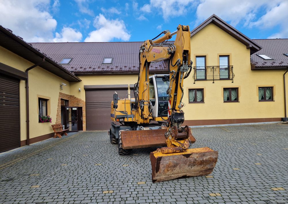 Koparka kołowa Liebherr A311 2008 Liebherr - Mobiele graafmachine: afbeelding 3 Koparka kołowa Liebherr A311 2008 Liebherr - Mobiele graafmachine: afbeelding 3