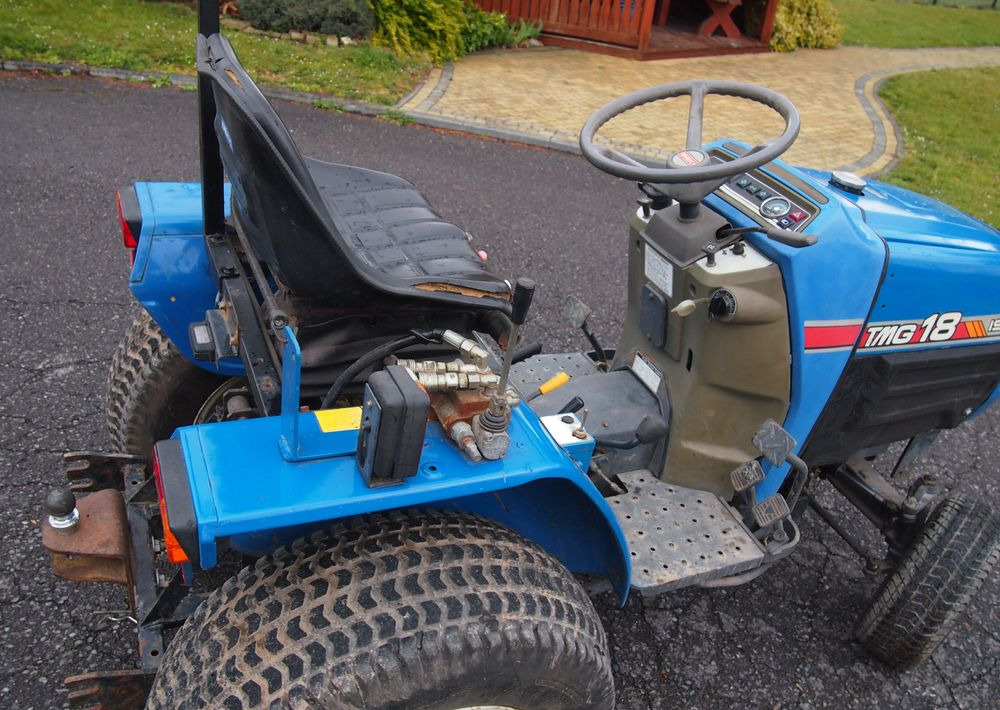 Kosiarka traktorek Iseki TMG T18 1995 hydro Diesel - Gazonmaaier: afbeelding 3 Kosiarka traktorek Iseki TMG T18 1995 hydro Diesel - Gazonmaaier: afbeelding 3
