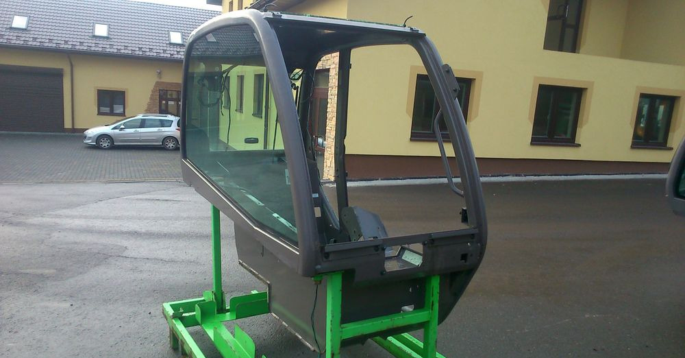 Ładowarka teleskopowa Manitou MT, MLT 2005 Kabina do Manitou - Cabine voor Intern transport: afbeelding 5 Ładowarka teleskopowa Manitou MT, MLT 2005 Kabina do Manitou - Cabine voor Intern transport: afbeelding 5