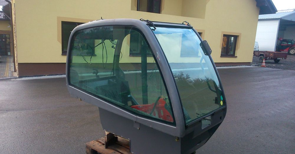 Ładowarka teleskopowa Manitou MT, MLT 2005 Kabina do Manitou - Cabine voor Intern transport: afbeelding 3 Ładowarka teleskopowa Manitou MT, MLT 2005 Kabina do Manitou - Cabine voor Intern transport: afbeelding 3