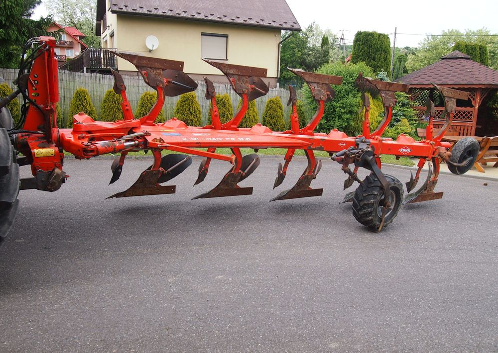 Pług obrotowy Kuhn Kuhn Vari-Master 150 4+1 Pług obracany Kuhn Vari-Master 150 4+1 - Ploeg: afbeelding 2 Pług obrotowy Kuhn Kuhn Vari-Master 150 4+1 Pług obracany Kuhn Vari-Master 150 4+1 - Ploeg: afbeelding 2