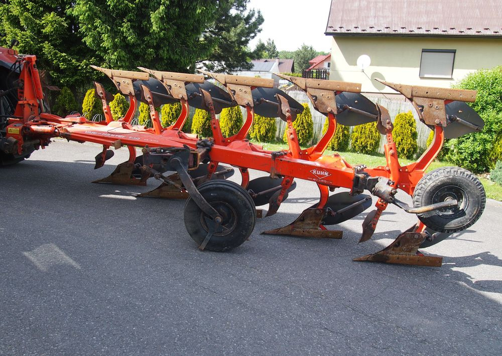 Pług obrotowy Kuhn Kuhn Vari-Master 150 4+1 Pług obracany Kuhn Vari-Master 150 4+1 - Ploeg: afbeelding 5 Pług obrotowy Kuhn Kuhn Vari-Master 150 4+1 Pług obracany Kuhn Vari-Master 150 4+1 - Ploeg: afbeelding 5