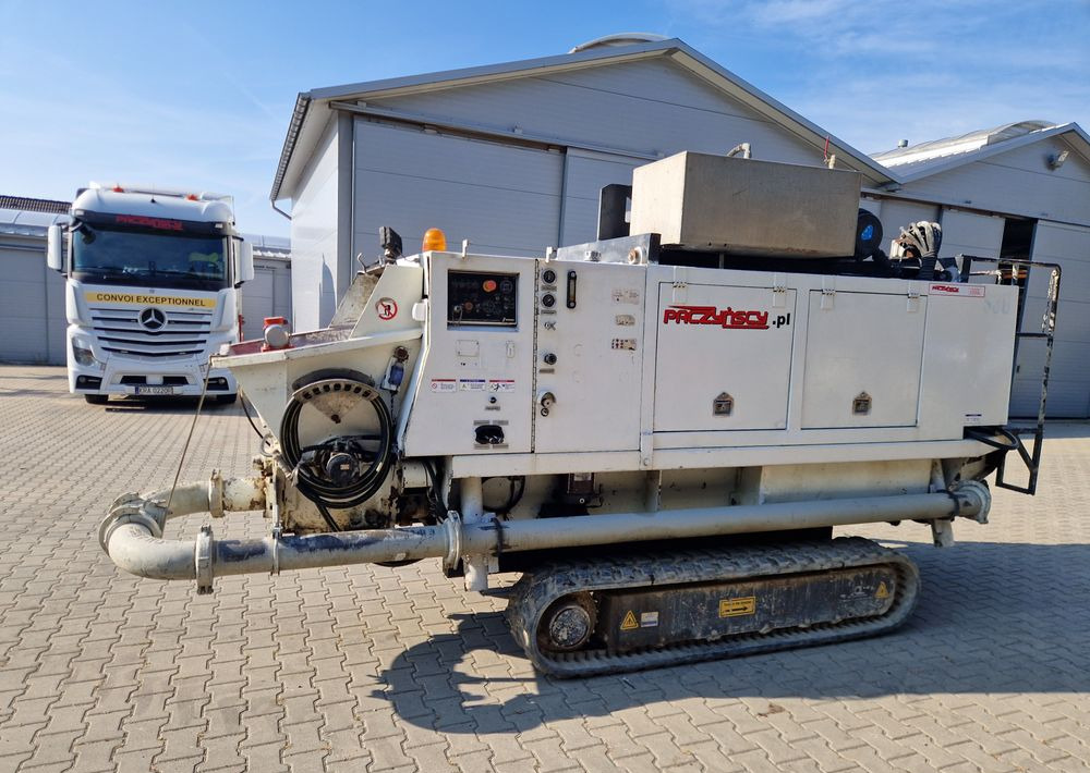 Pompa do betonu Schwing SP1250 73m3 65bar 2008 Pompa do betonu SCHWING na gąsienicach - Kleine betonpomp: afbeelding 5 Pompa do betonu Schwing SP1250 73m3 65bar 2008 Pompa do betonu SCHWING na gąsienicach - Kleine betonpomp: afbeelding 5