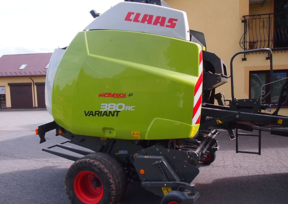 Prasa Claas VARIANT 380 RC 2014 Prasa rolująca z nożami i opuszczana podłoga - Ronde balenpers: afbeelding 3 Prasa Claas VARIANT 380 RC 2014 Prasa rolująca z nożami i opuszczana podłoga - Ronde balenpers: afbeelding 3