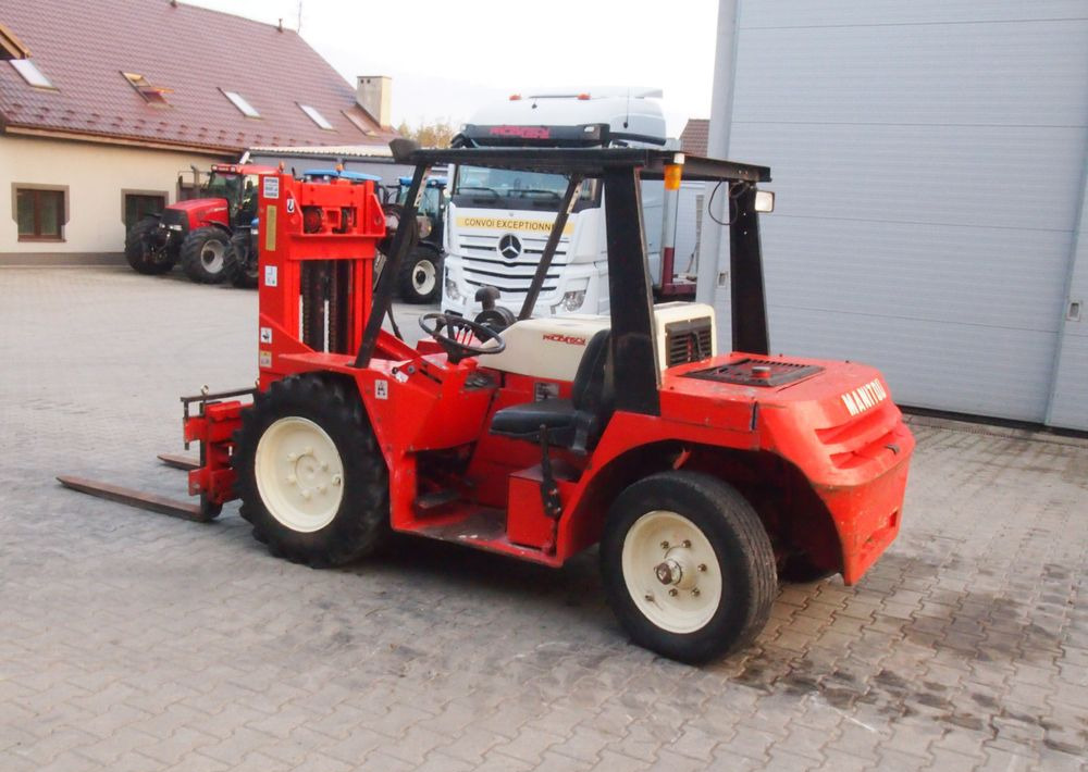Wózek widłowy Manitou MC.20.HP 1992 - Diesel heftruck: afbeelding 4 Wózek widłowy Manitou MC.20.HP 1992 - Diesel heftruck: afbeelding 4