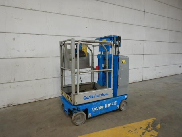 Genie GR15  - Verticale masthoogwerker: afbeelding 3 Genie GR15  - Verticale masthoogwerker: afbeelding 3