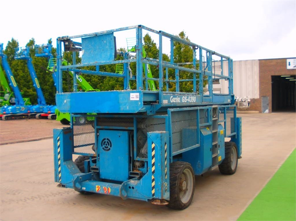 Genie GS4390RT - Schaarlift: afbeelding 4 Genie GS4390RT - Schaarlift: afbeelding 4
