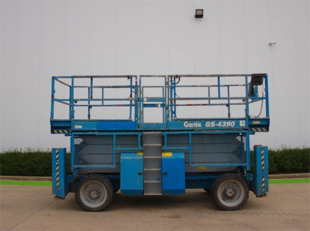 Genie GS4390RT - Schaarlift: afbeelding 1 Genie GS4390RT - Schaarlift: afbeelding 1