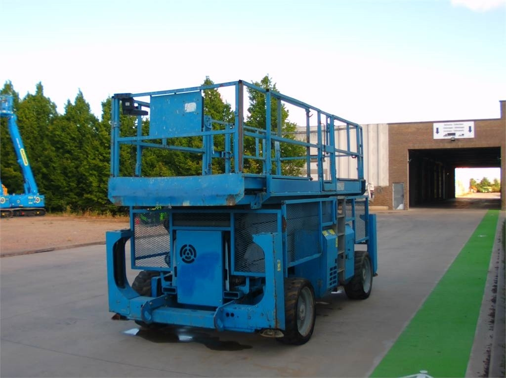Genie GS4390RT - Schaarlift: afbeelding 4 Genie GS4390RT - Schaarlift: afbeelding 4