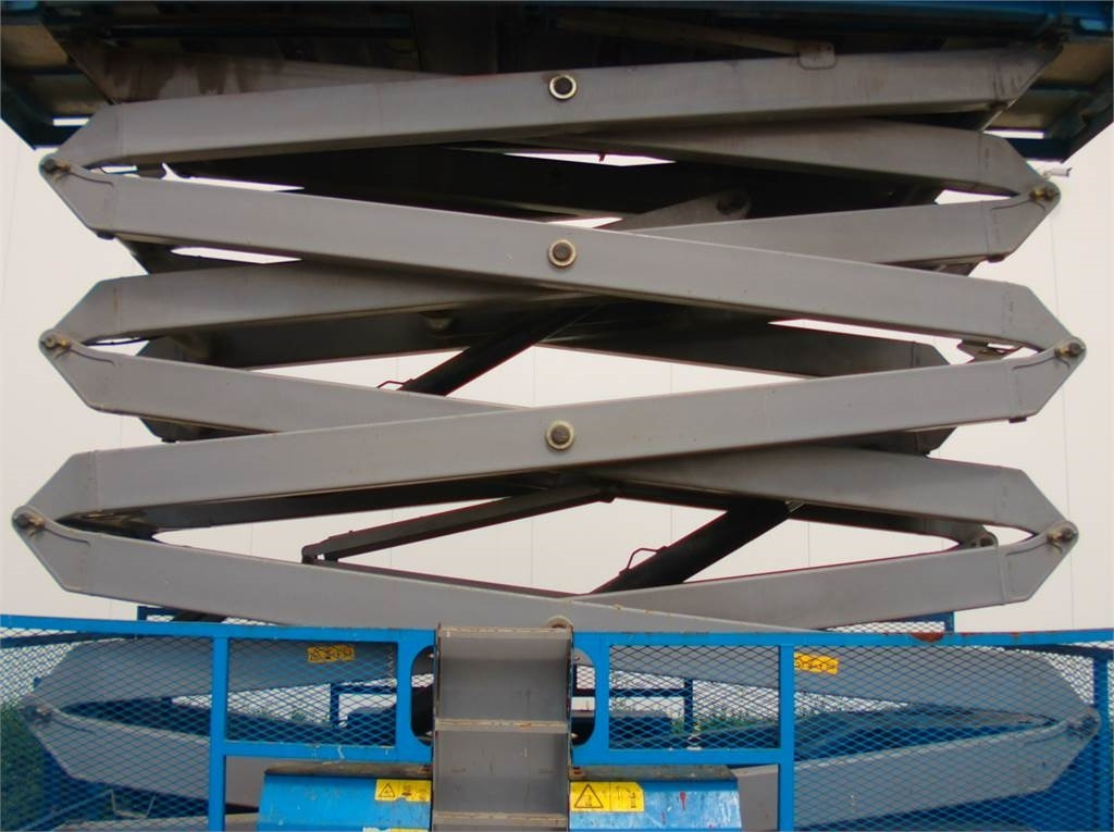 Genie GS5390RT - Schaarlift: afbeelding 3 Genie GS5390RT - Schaarlift: afbeelding 3