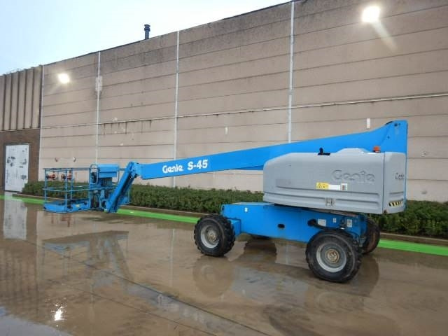 Genie S45 - Telescoophoogwerker: afbeelding 3 Genie S45 - Telescoophoogwerker: afbeelding 3