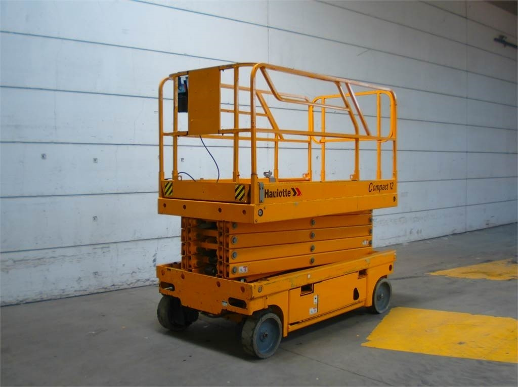 Haulotte Compact 12 - Schaarlift: afbeelding 4 Haulotte Compact 12 - Schaarlift: afbeelding 4